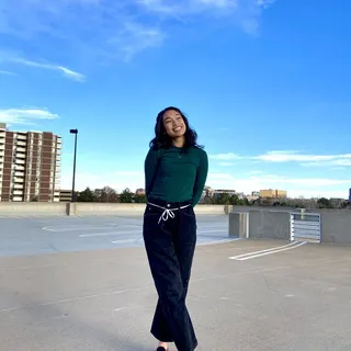 Naomi L.