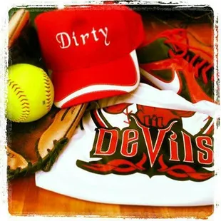 I love this bar, great service, amazing patio and fun times