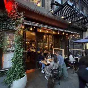 Front entrance to the restaurant