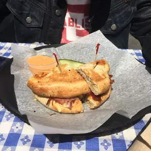 a sandwich with a pickle on it