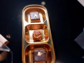 Flutes Champagne Bar