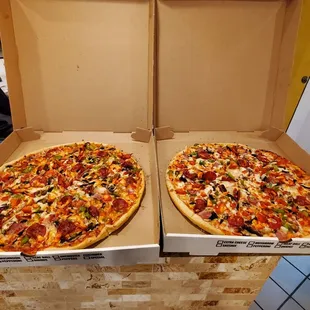 wo pizzas in a box
