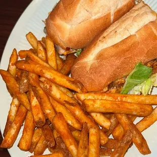 Sajj spicy chicken sub
