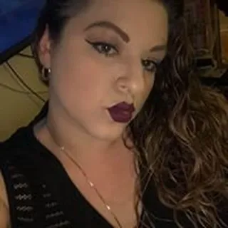 Rachelle R.