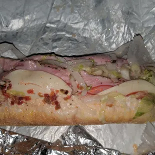 Italian cold cut w everything, extra vinegar and extra hots. Extra sloppy and delicious!