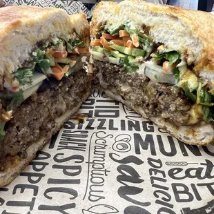 Banh Mi Burger