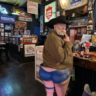  man in a cowboy hat