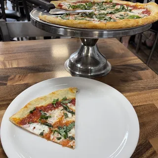Margarita Pizza