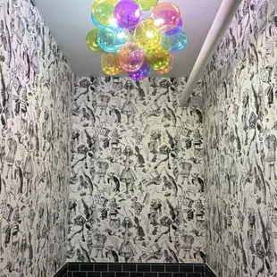 Cute Alice in Wonderland &amp; Humpty Dumpty Wallpaper!