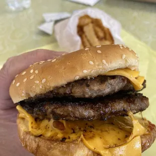 Double Cheeseburger's here are Amazing!!!