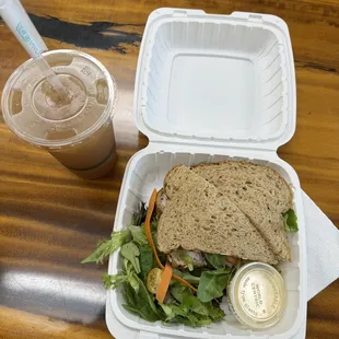 Tuna sandwich