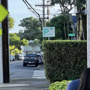 Sign to direct for more parking