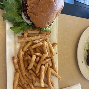 And 3 of use had beach boy burgers i forgot if that's called I had veggie burger instead of the burger