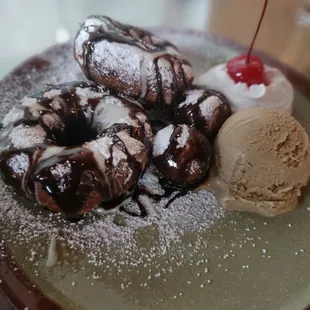 Half order of donuts