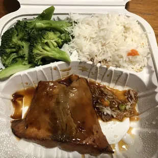 Teriyaki Salmon, Rice and Broccoli