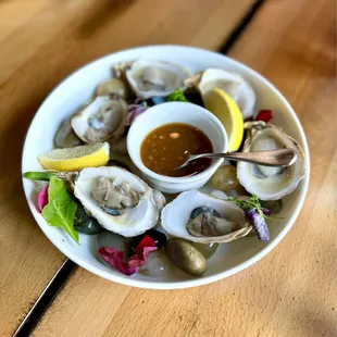 oysters and mussels, oysters, mussels, shellfish, food