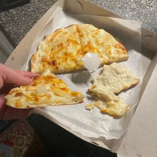 A pirogi pizza with no potato! Or crust! If I wanted flatbread I&apos;d have ordered from Panera bread!