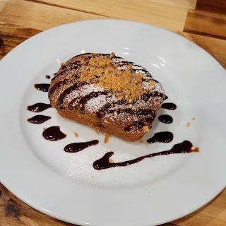 Orange olive oil cake (G,N)