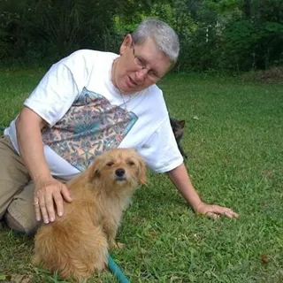 Lynn B.