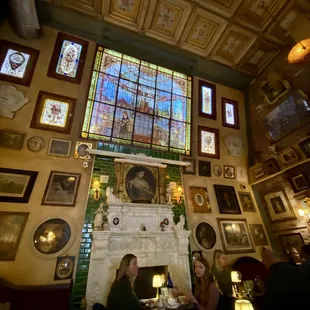 Fireplace &amp; Stained glass