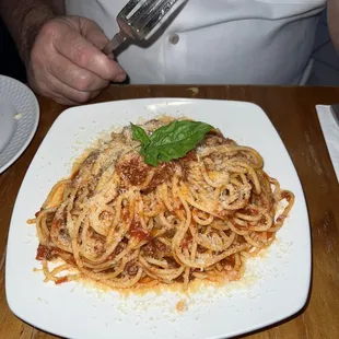 Spaghetti with ragu
