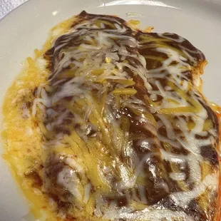 Cheese enchiladas with mole