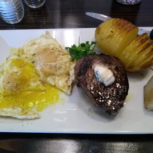 Steak and Egg Yorkers