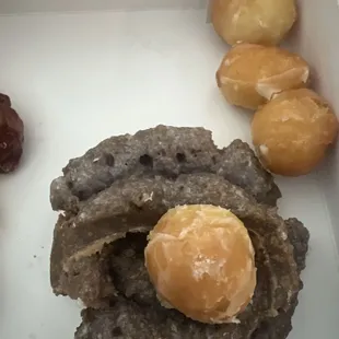 food, dough desserts, donuts