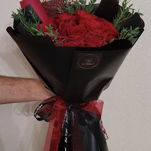 Red Roses Bouquet