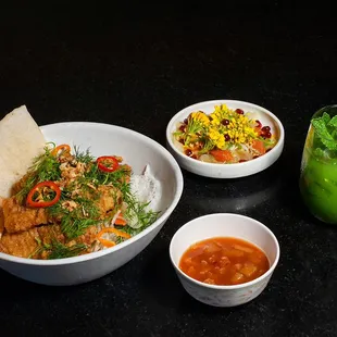 Set Lunch Menu, Turmeric Fish Bowl, Side of Salad and Kiwi Cucumber Crush