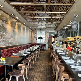 Lovely interior (before all the people arrive!)