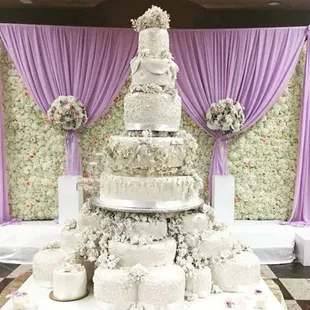 Wedding Cake by Lily Sweets of W Bloomfield Hills, MI