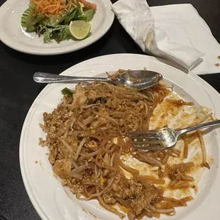 Pad Thai Lunch Special ( ONLY Mon-Friday)