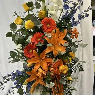 LilyGrass Flowers & Decor