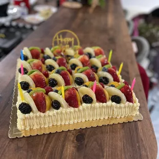 Fruit cake. The best fillings are pandan coconut, mango, durian