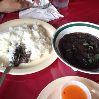 Dinuguan