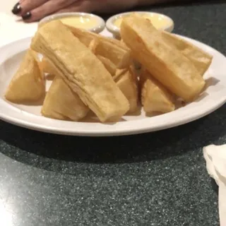 Yuca a la Huancaina