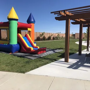 Medium jumper with slide