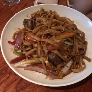 Tallarin Saltado