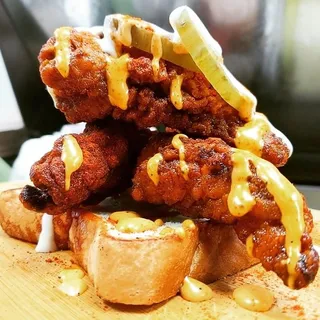 3 pcs Hot Chicken Tenders