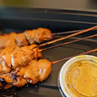 chicken skewers with dipping sauce