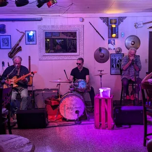 Friday's band. Great blues.