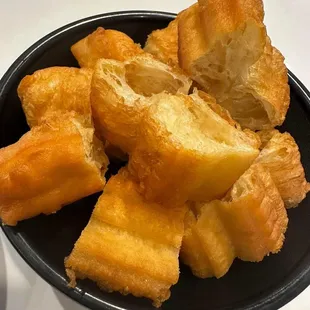 Breadsticks side