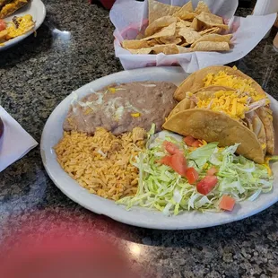 a plate of mexican food