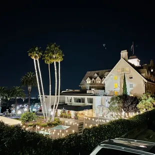 Claremont / Limewood doing a nice job of festively representing itself and the area.