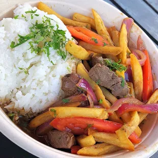 Lomo Saltado