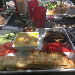 Hummus Plate