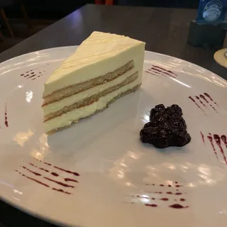 Torta Al Limoncello