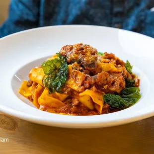 pasta dish, pasta, food