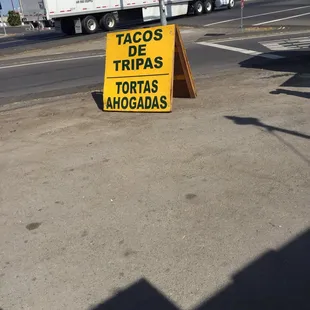 Tripas!!! The sign caught my eye! Had to stop!